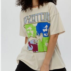 Daydreamer Led Zepplin Four Square Merch Boyfriend T shirt Size XS